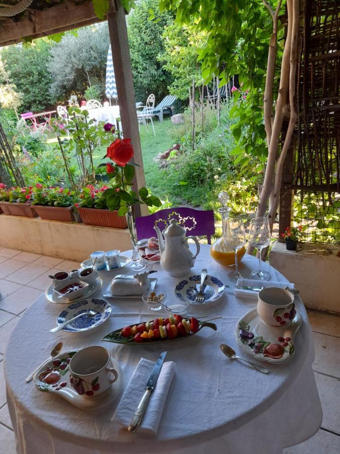 Aux Glycines Bed & Breakfast Marcilly-Ogny Bagian luar foto